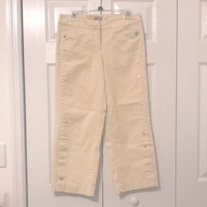 Elevenses Cotton Buttoned Cream Capri Pants